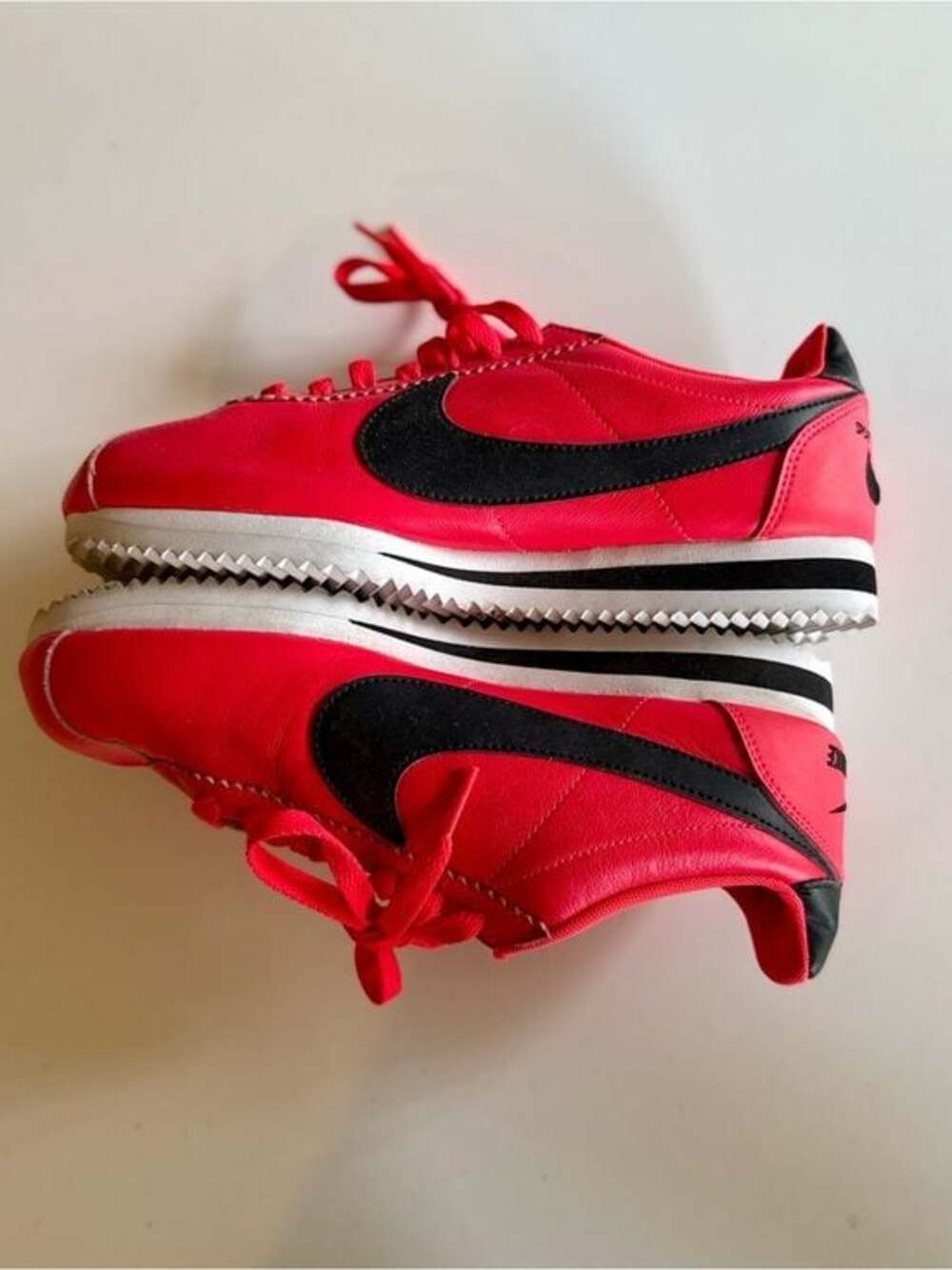 Nike Classic Cortez
Overbranding Red Orbit Sneakers with Black Swoosh US W7 US - Picture 4 of 8